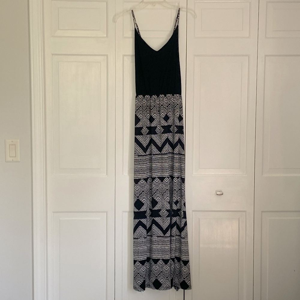 Maurices Black Tribal Tie waist Maxi Dress